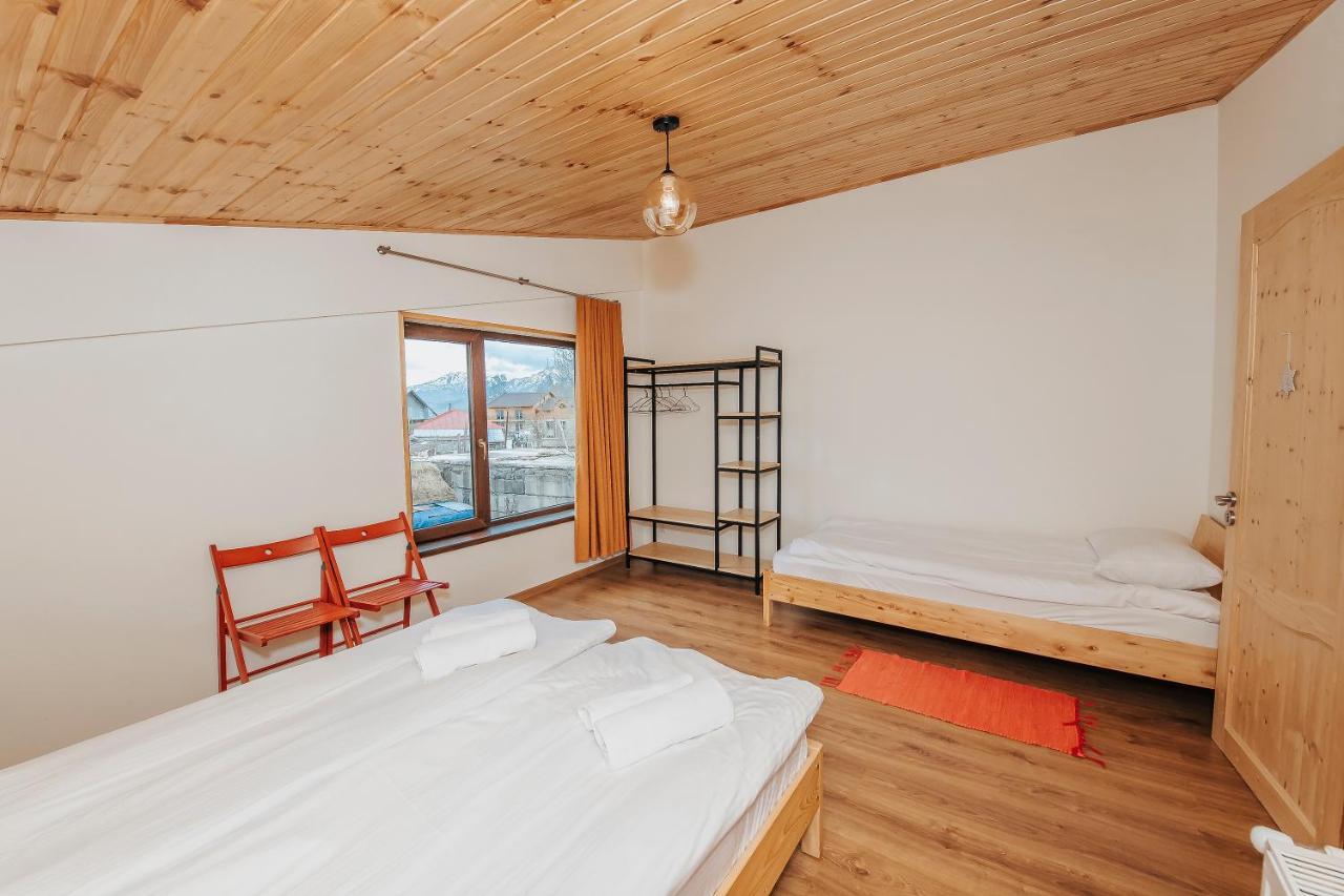 Ski House Bluebird Gudauri Exterior foto
