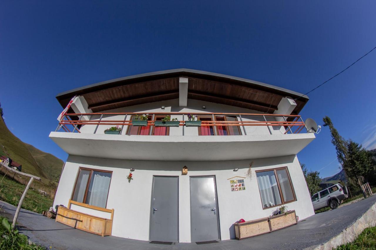 Ski House Bluebird Gudauri Exterior foto